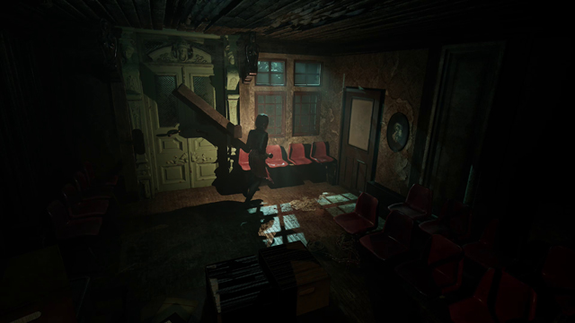 閉ざされる入口